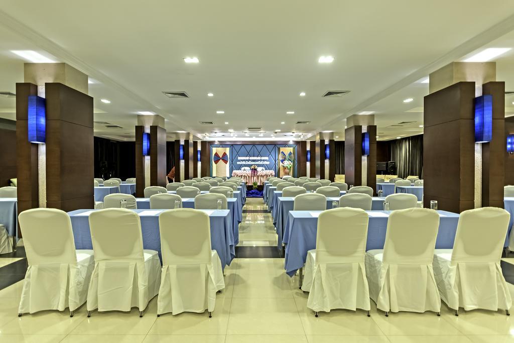 Navarat Heritage Hotel Kamphaeng Phet Exterior photo